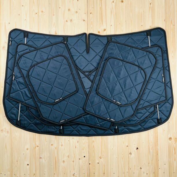 Déstockage : rideaux isolants magnétiques Ford Transit et Tourneo Connect (année 2013-2022) kit cabine [Drive Dressy Misty Mountains Blue / Noir]