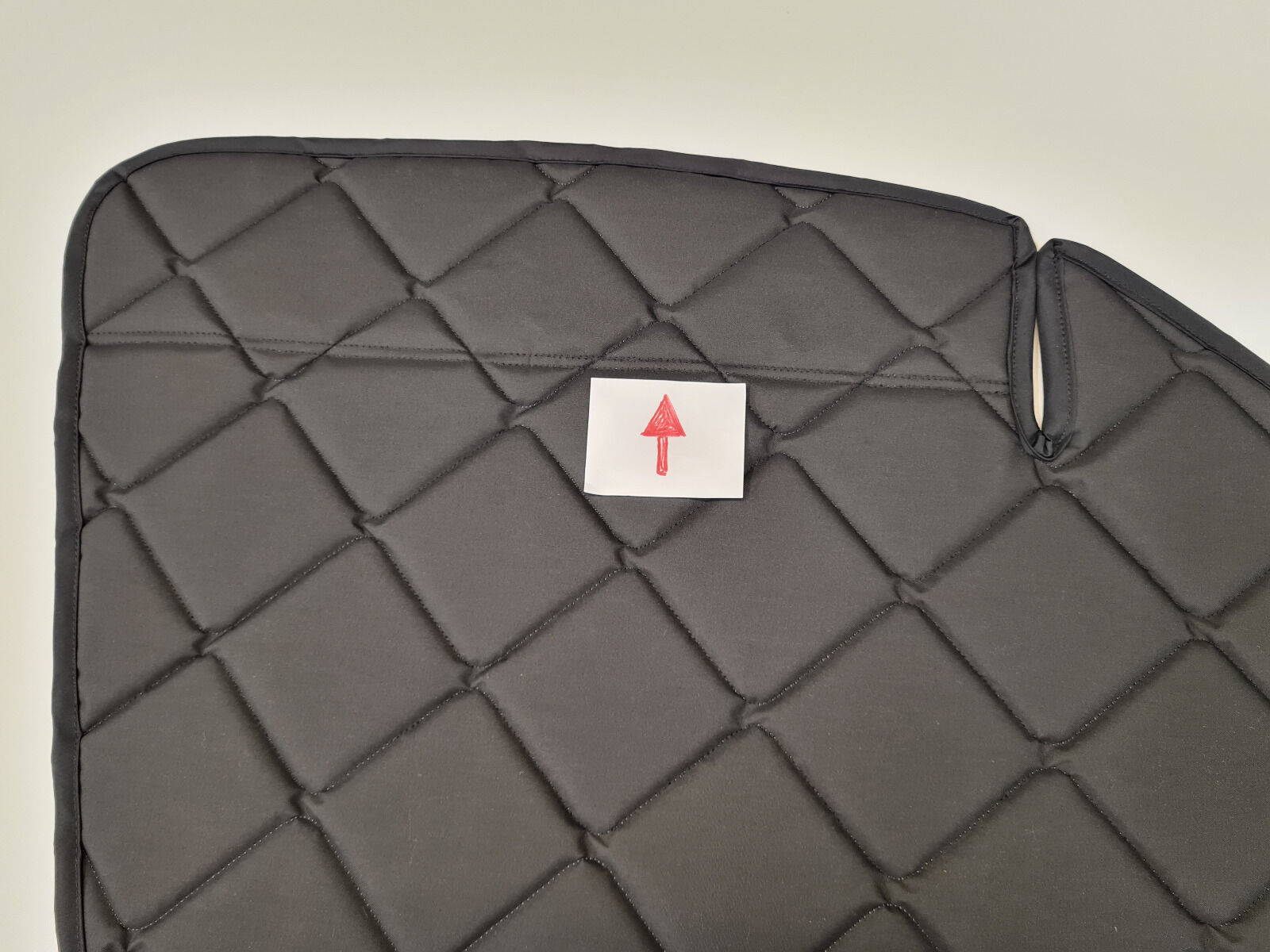 B-Ware: Magnet-Thermomatte VW Crafter und Mercedes Sprinter Seitenscheibe Cockpit Beifahrerseite mit Klappnaht für Lüftungsgitter [Sunbeam coast/Schwarz]