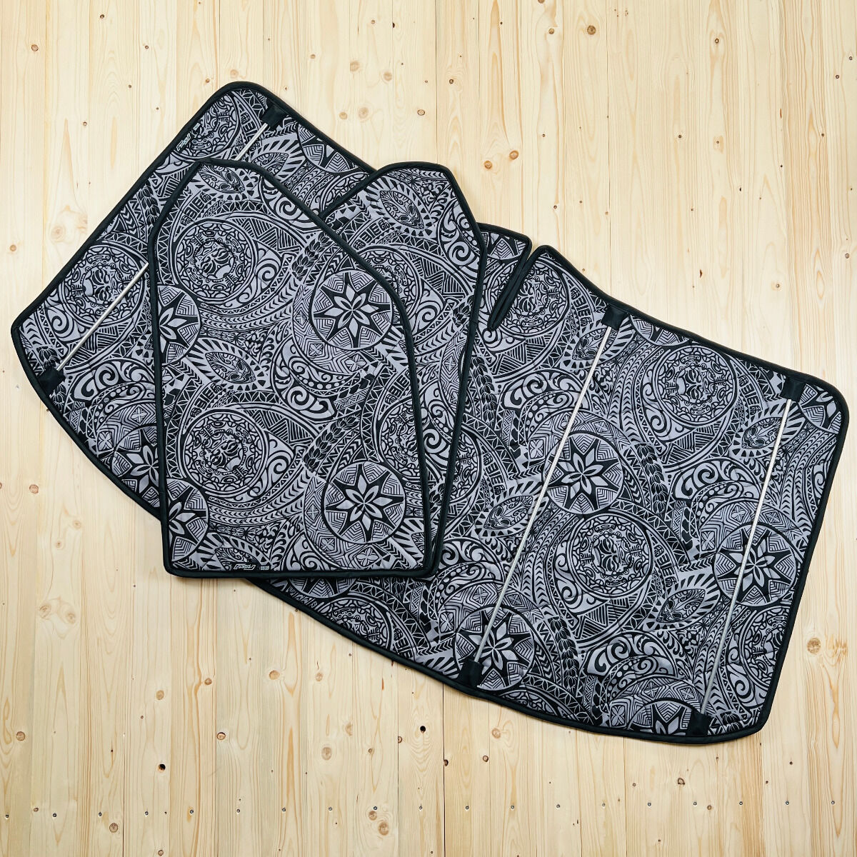 Lagerware: Magnet-Thermomatten VW T4 Cockpit-Set [Drive Dressy Hawaii Dream / Schwarz]