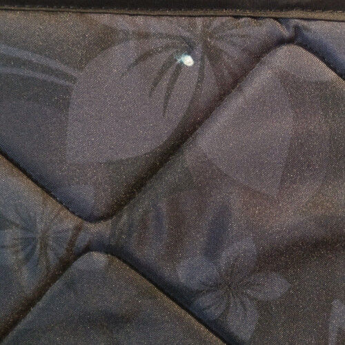 B-Ware: Magnet-Thermomatte Iveco Daily 6 Seitenscheibe Cockpit Fahrerseite [Tiki Mask schwarz{ Schwarz]