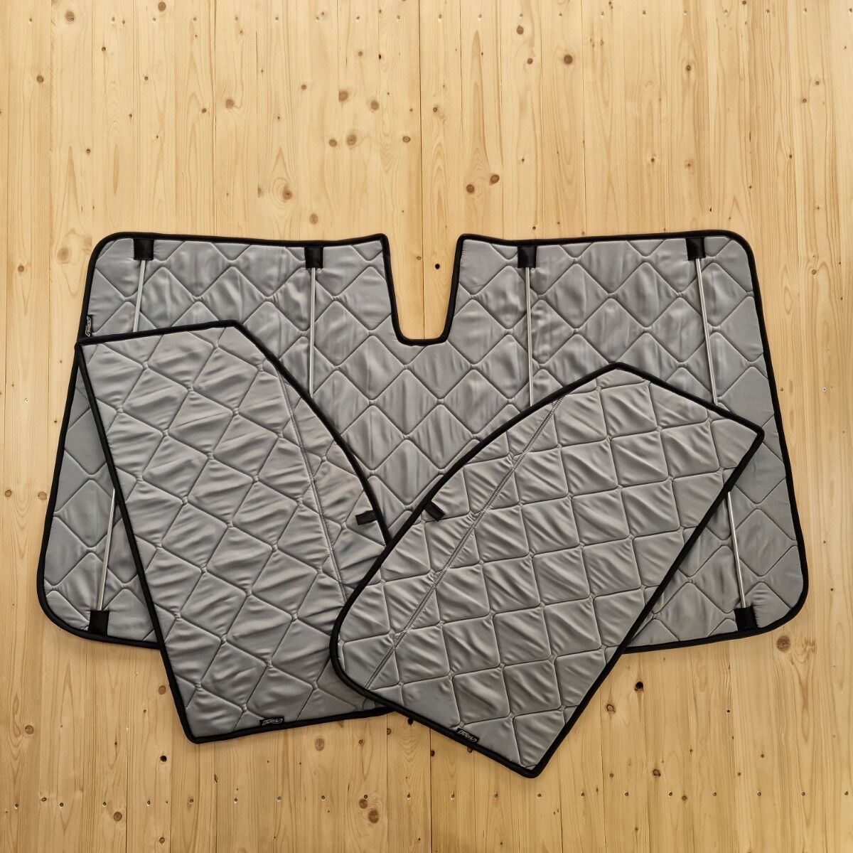 Lagerware: Magnet-Thermomatten Citroen Jumpy, Spacetourer, Cockpit-Set mit Klappnaht [Grau (Stone)/ Schwarz]