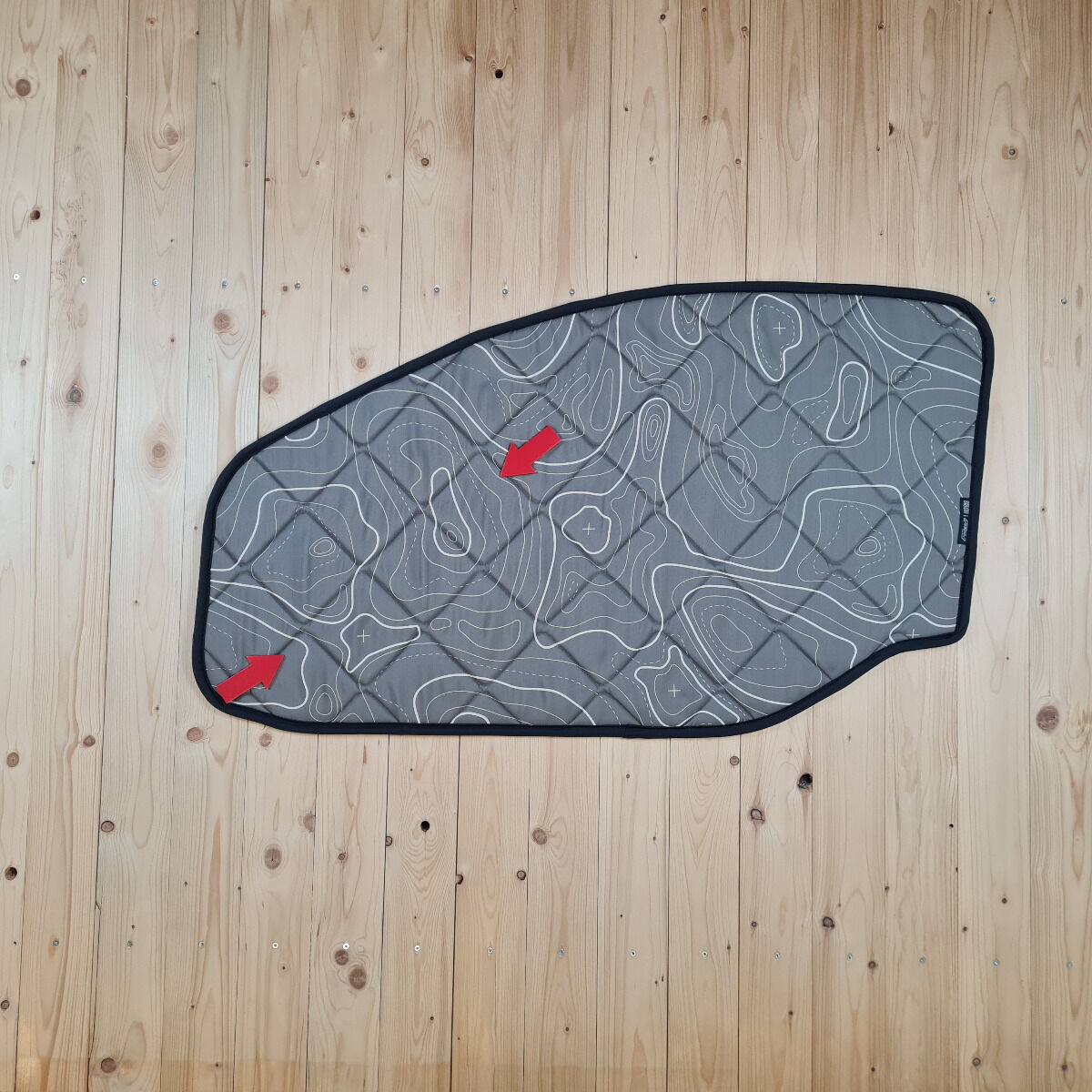 B-Ware: Magnet-Thermomatte Ford Transit und Tourneo Custom Seitenscheibe Cockpit Beifahrerseite [Drive Dressy Wild Lines Olive / Schwarz]