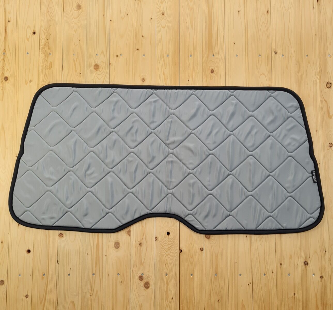 B-Ware: Magnet-Thermomatte VW Caddy Heckscheibe mit Scheibenwischer Caddy 4 (ab 2015) [Stone (Grau) / Schwarz]