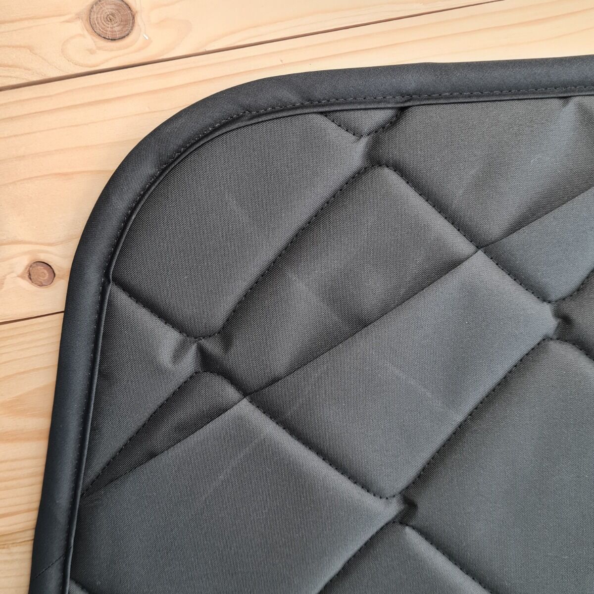 B-Ware: Magnet-Thermomatte VW Caddy Heckscheibe mit Scheibenwischer Caddy 4 (ab 2015) [Stone (Grau) / Schwarz]