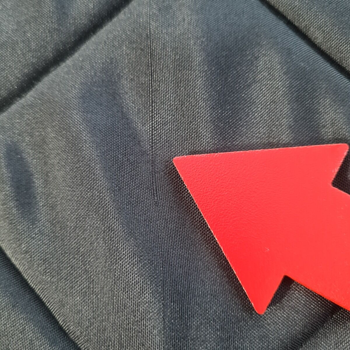 B-Ware: Magnet-Thermomatte VW Crafter 2 Windschutzscheibe mit Innenraum-Rückspiegel mit Gehäuse (Grand California) [Black (Schwarz) / Schwarz]