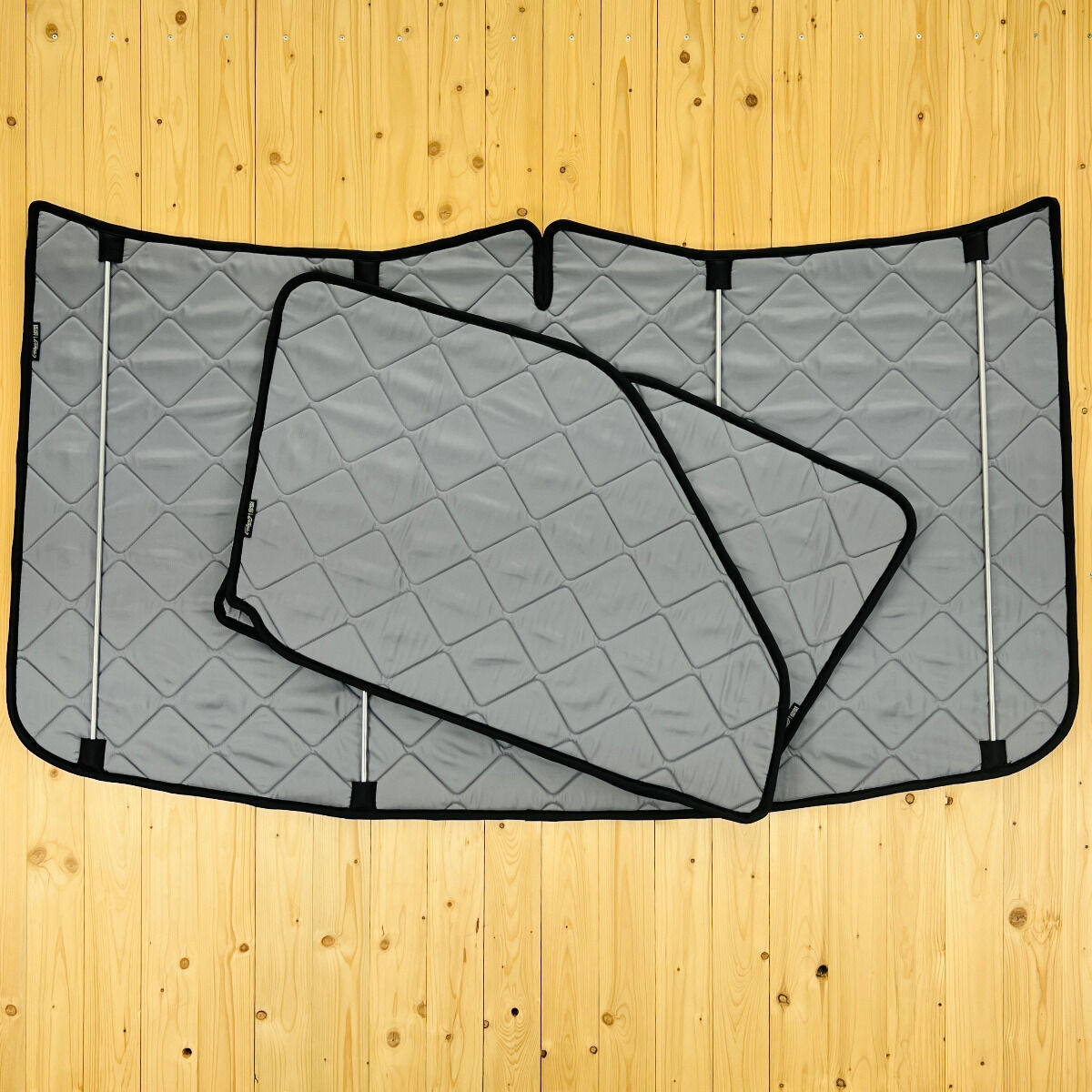 Lagerware: Magnet-Thermomatten Mercedes Sprinter W901-905 und VW LT2 (1996-2006) Cockpit-Set [DriveDressy Grey/ Schwarz]