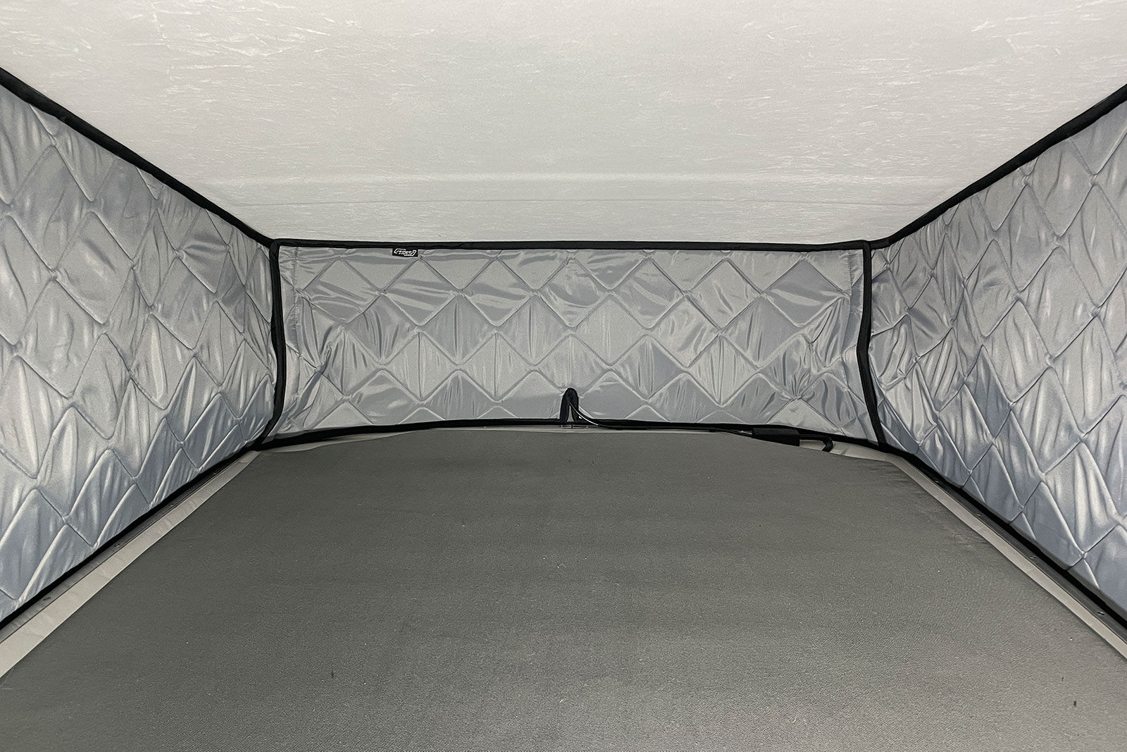 Aufstelldach-Isolierung mit magnetischer Befestigung für Volkswagen T5 mit SCA Dach