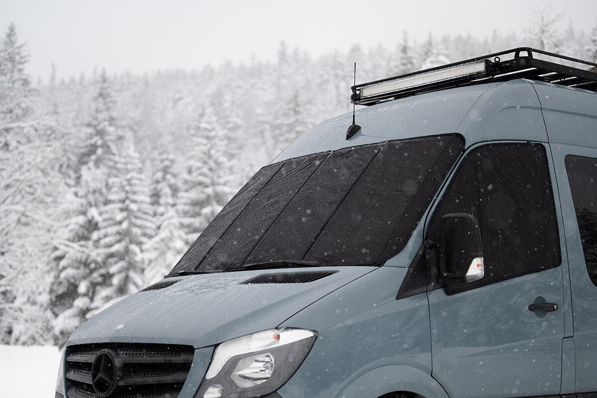 Magnet-AUSSENISOLIERUNG Mercedes Sprinter 906 und VW Crafter 1 Seitenscheibe Cockpit Fahrerseite (2006-2018)