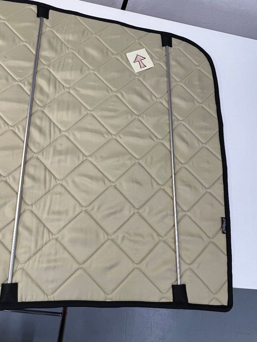 B-Ware: Magnet-Thermomatte Fiat Ducato, Peugeot Boxer u. Citroen Jumper Windschutzscheibe mit Innenraum-Rückspiegel [Sand (beige)/Schwarz]