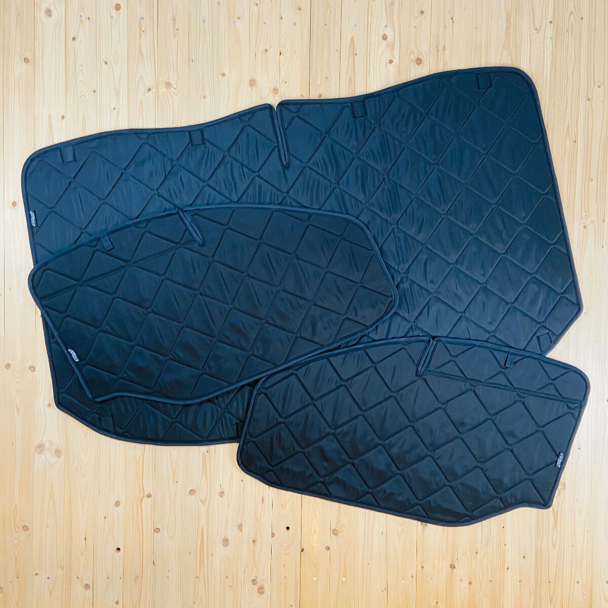 Lagerware: Magnet-Thermomatten Ford Transit und Tourneo Custom, Nugget, Nugget Plus Cockpit-Set [Schwarz (Black)/ Schwarz]