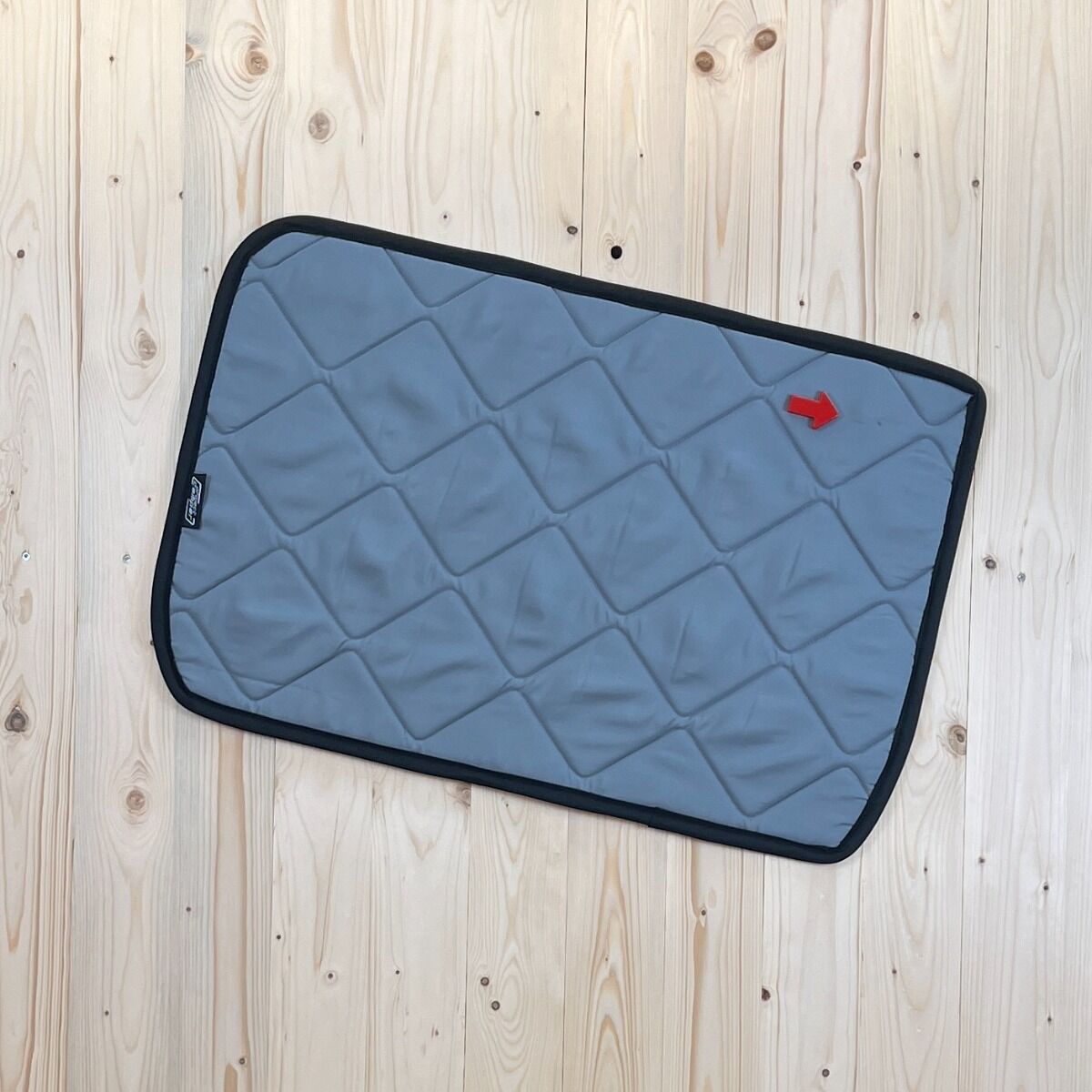 B-Ware: Magnet-Thermomatte Peugeot Rifter, Citroen Berlingo, Opel Combo, Toyota Proace City Seitenscheibe Mitte Fahrerseite Schiebetür verkleidet [Stone (grau)/Schwarz]