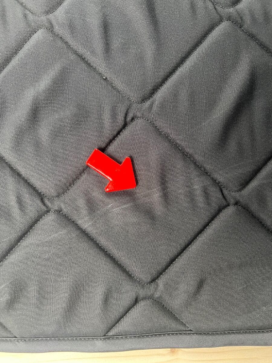 B-Ware: Magnet-Thermomatte Renault Trafic 3 (baugleich: Fiat, Nissan, Opel) Seitenscheibe Cockpit Beifahrerseite [Black (schwarz)/ Schwarz]