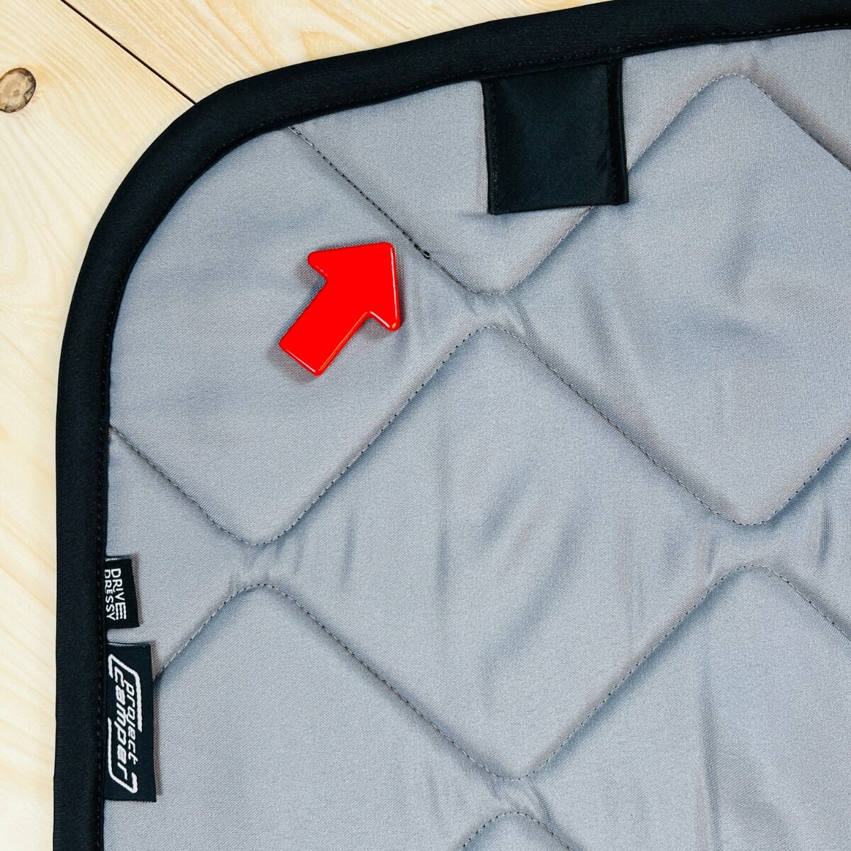 B-Ware: Magnet-Thermomatte Ford Transit und Tourneo Custom Windschutzscheibe mit Innenraum-Rückspiegel [Drive Dressy Grey/ Schwarz]