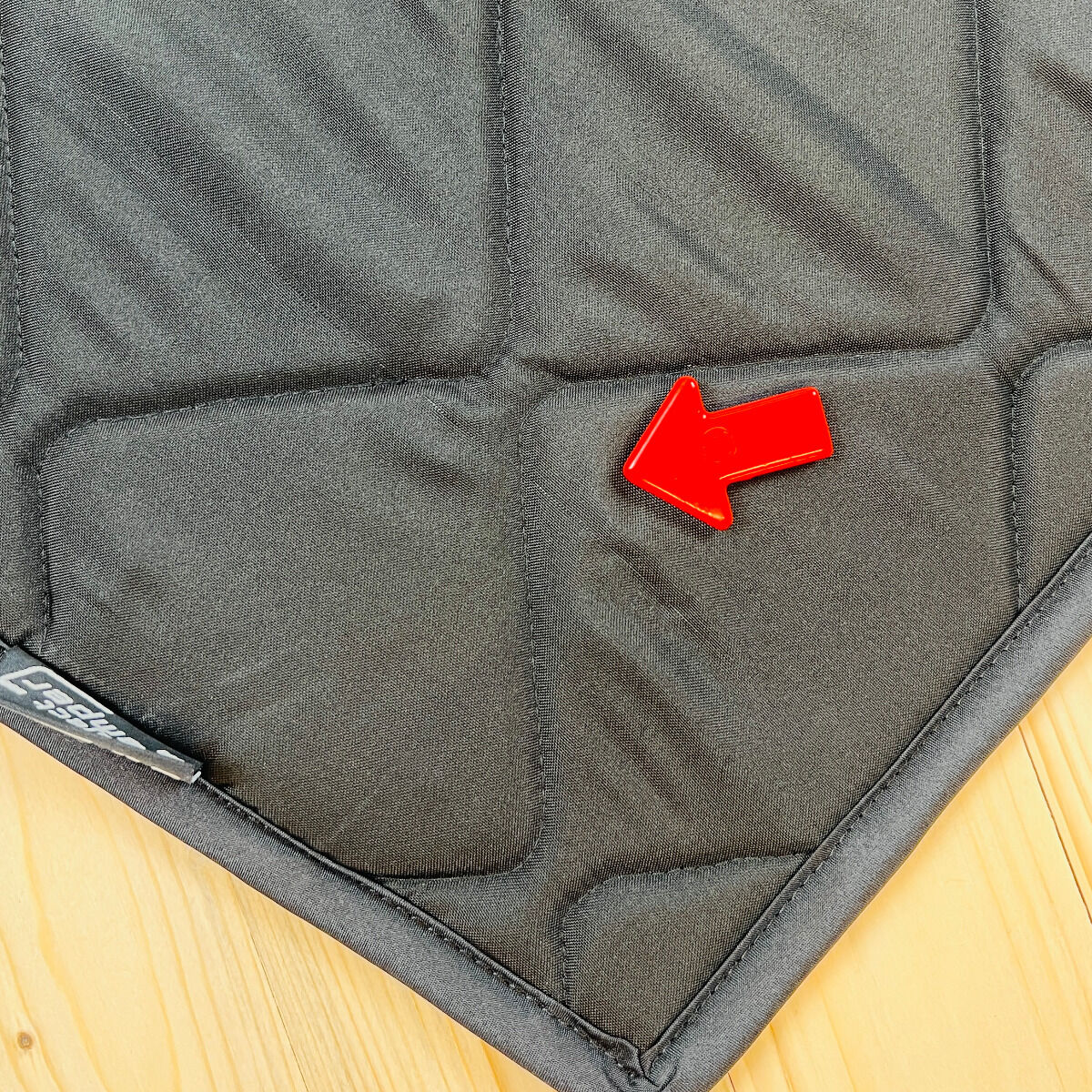 B-Ware: Magnet-Thermomatte VW T6.1 Cockpit Seitenscheibe Fahrerseite [Schwarz/ Schwarz]