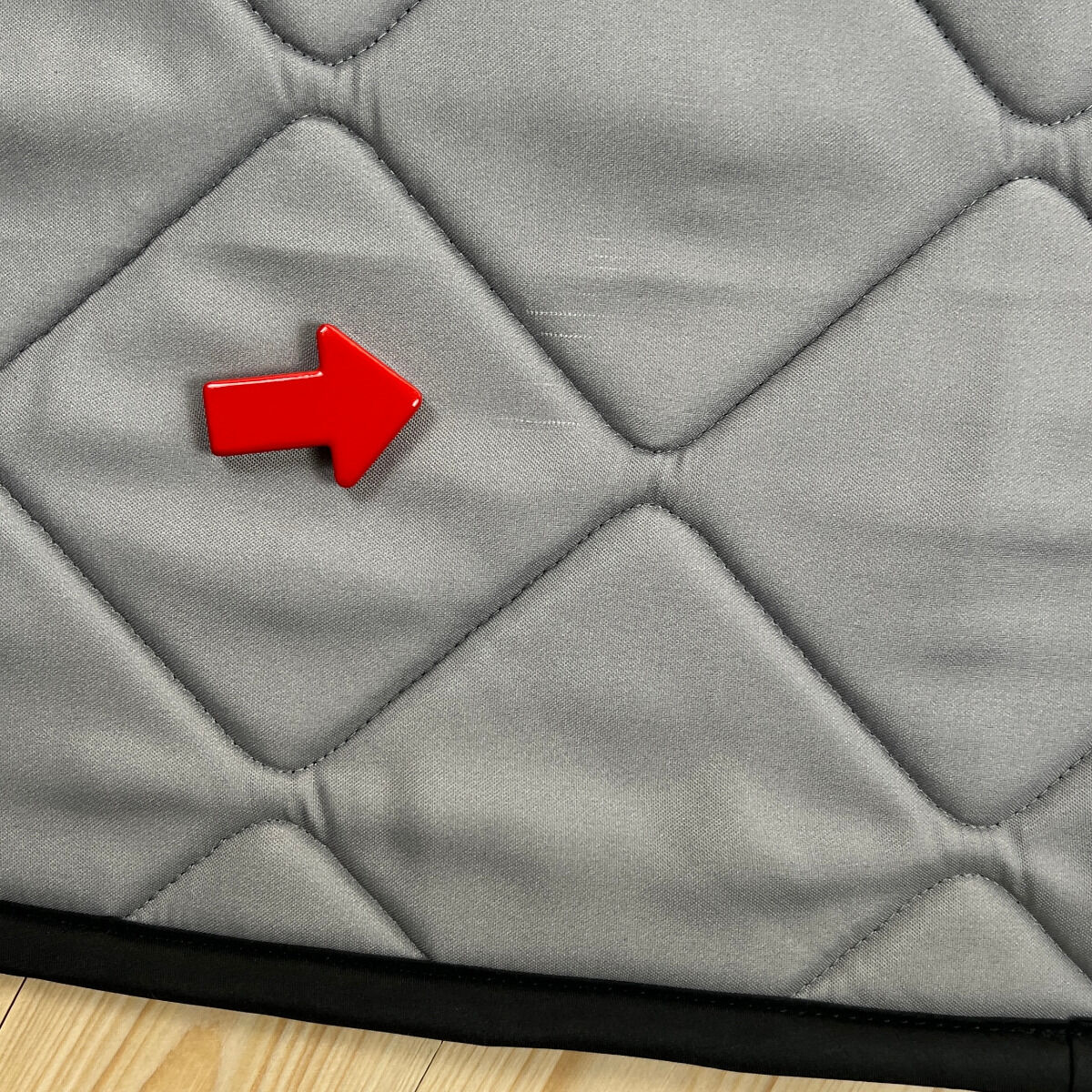 B-Ware: Magnet-Thermomatte Ford Transit und Tourneo Custom Windschutzscheibe mit Innenraum-Rückspiegel [Drive Dressy Grey/ Schwarz]
