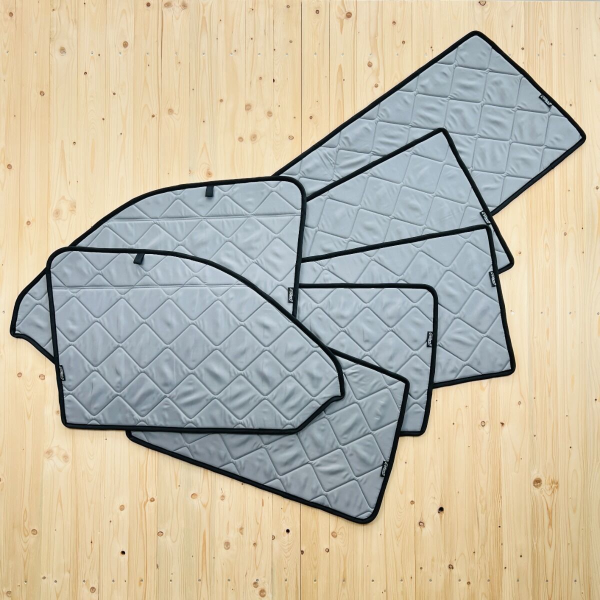 Lagerware: Magnet-Thermomatten  VW T6.1 Komplettset  [Stone (Grau) / Schwarz]