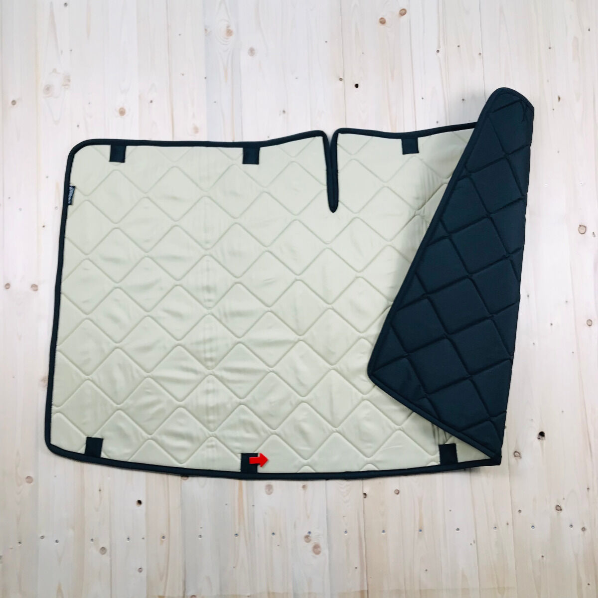 B-Ware: Magnet-Thermomatte VW Caddy Windschutzscheibe mit Innenraum-Rückspiegel [Sand (Beige)/ Schwarz]