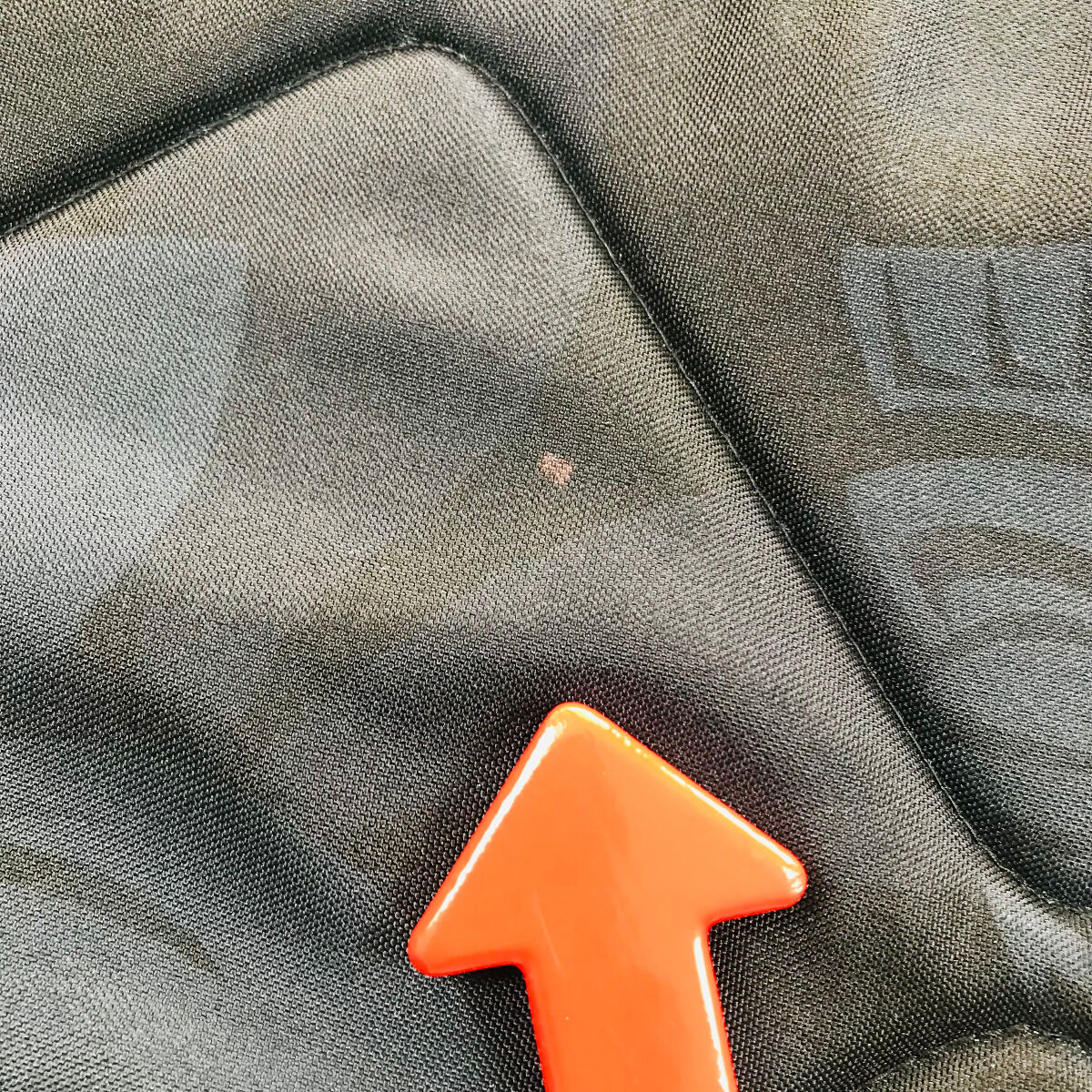 B-Ware: Magnet-Thermomatte VW T5 Seitenscheibe Cockpit Beifahrerseite [Tiki Mask Schwarz/ Schwarz]