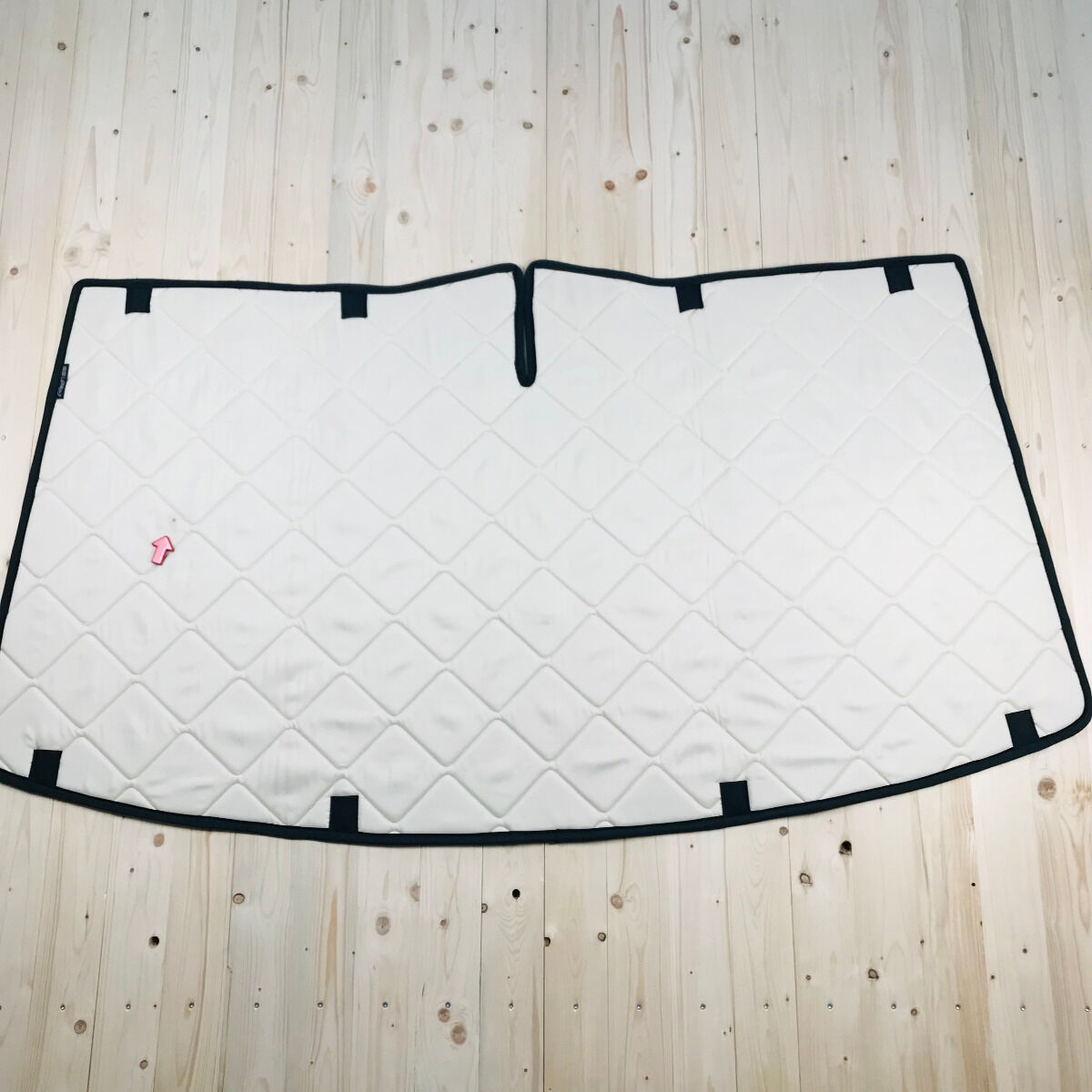 B-Ware: Magnet-Thermomatte VW T5 // T6 // T6.1 Windschutzscheibe mit Innenraum-Rückspiegel [Drive Dressy Vintage Leaves Beige/ Schwarz]