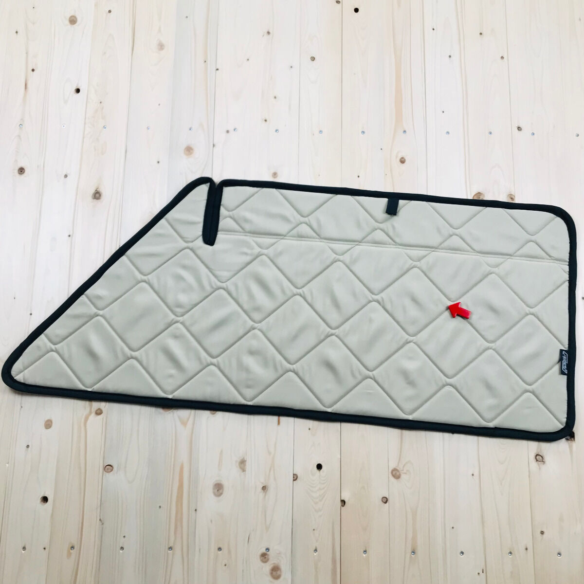B-Ware: Magnet-Thermomatte VW T3 Seitenscheibe Cockpit Beifahrerseite mit Klappnaht für Lüftungsgitter [Sand (Beige)/ Schwarz]