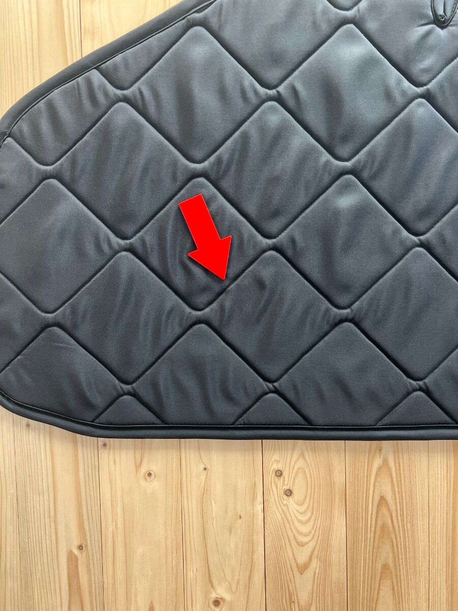 B-Ware: Magnet-Thermomatte Ford Transit und Tourneo Custom Seitenscheibe Cockpit Beifahrerseite mit Klappnaht für Lüftungsgitter [Black (Schwarz) / Schwarz]