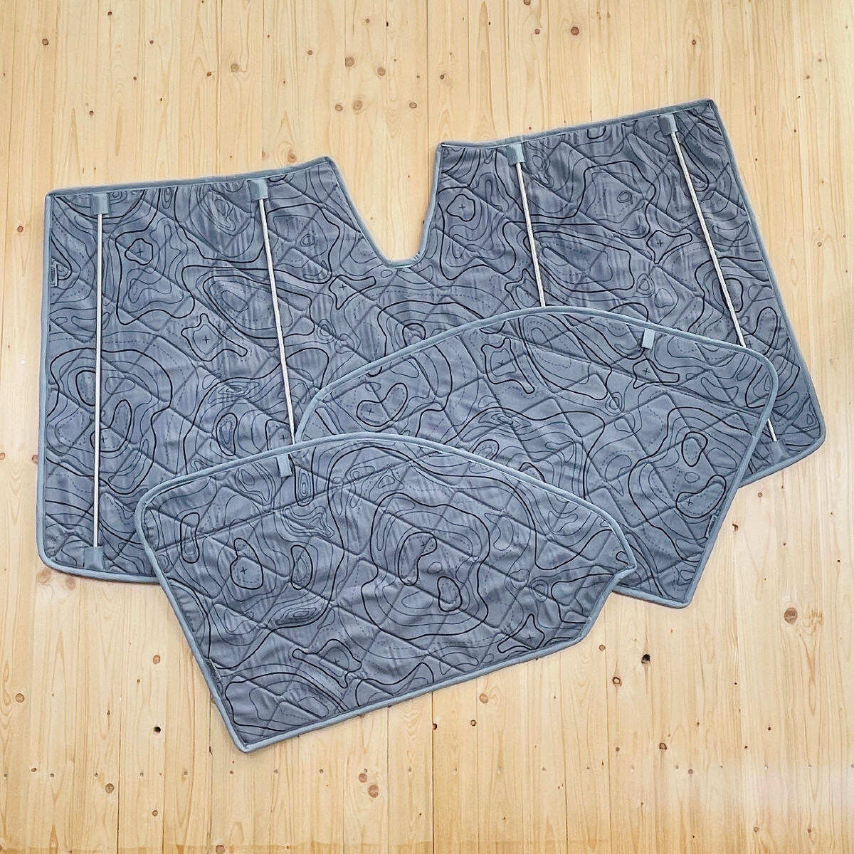 Lagerware: Magnet-Thermomatten VW T6.1 Cockpit-Set mit Klappnaht für Lüftungsgitter und V-Gehäuse