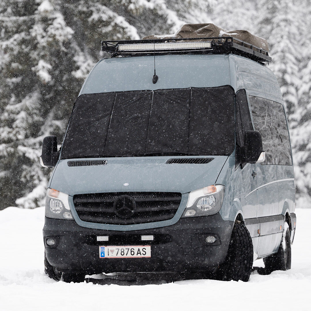 Magnet-AUSSENISOLIERUNG Mercedes Sprinter 906 und VW Crafter 1 Windschutzscheibe (2006-2018) für Solar