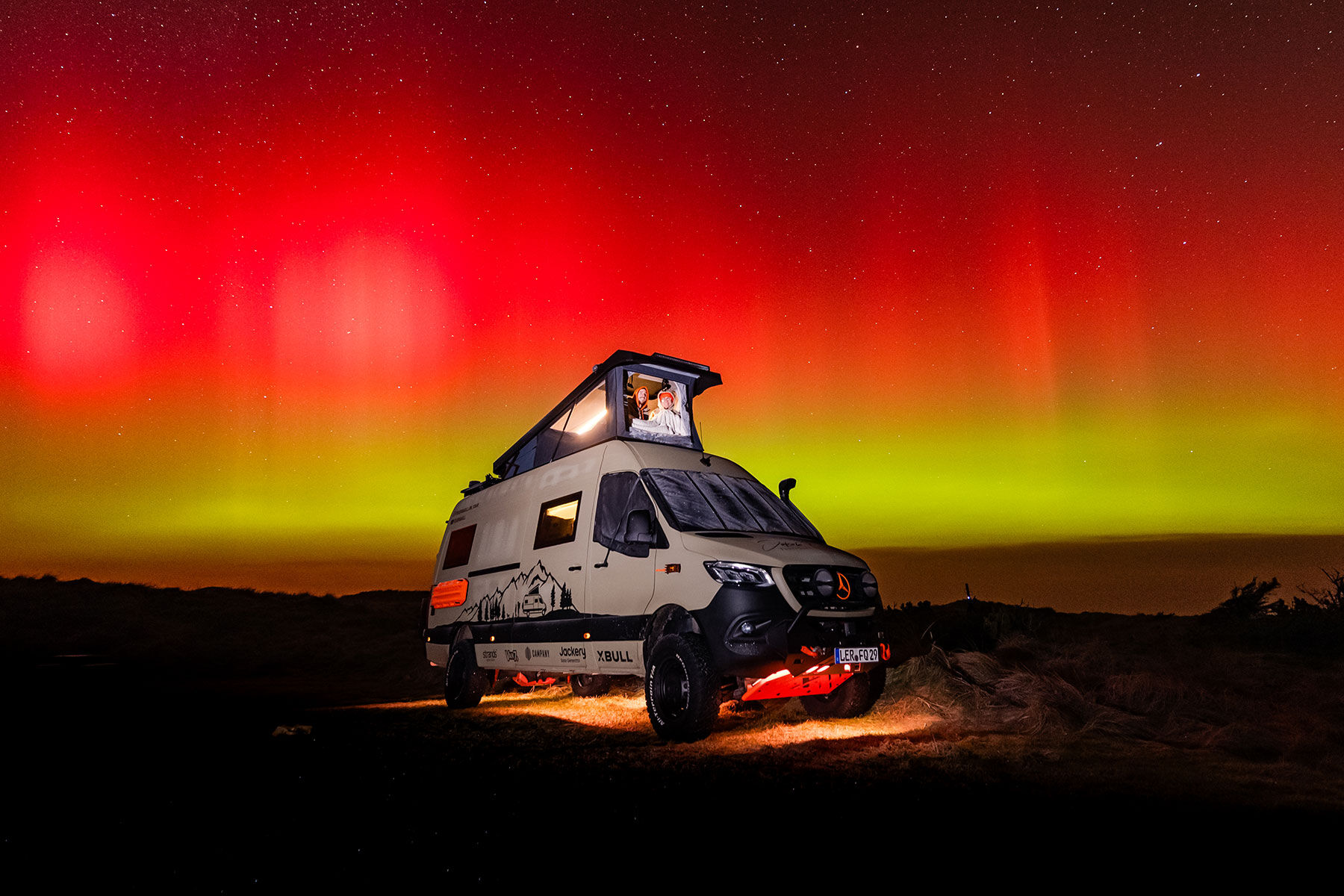 Mercedes Sprinter Campervan mit magnetischer Außenisolierung von Project Camper.