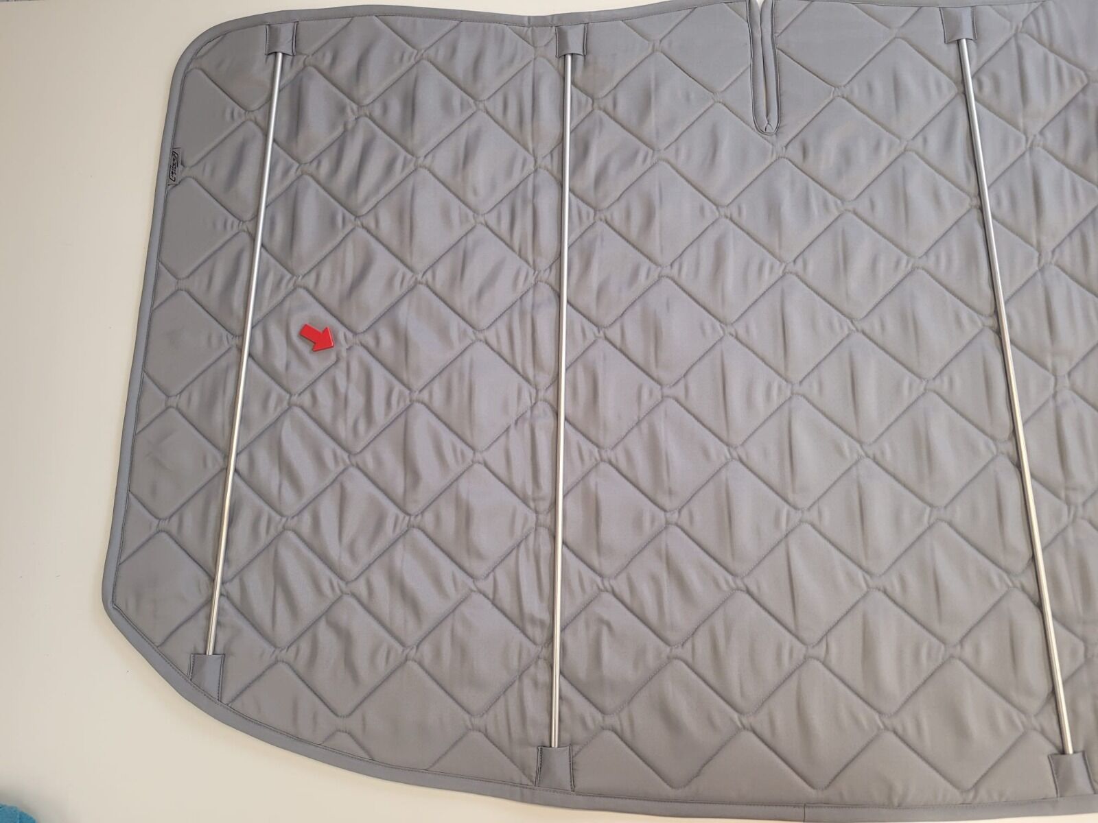 B-Ware: Magnet-Thermomatte Ford Transit und Tourneo Custom Windschutzscheibe mit Innenraum-Rückspiegelt [Stone (grau)/Grau]