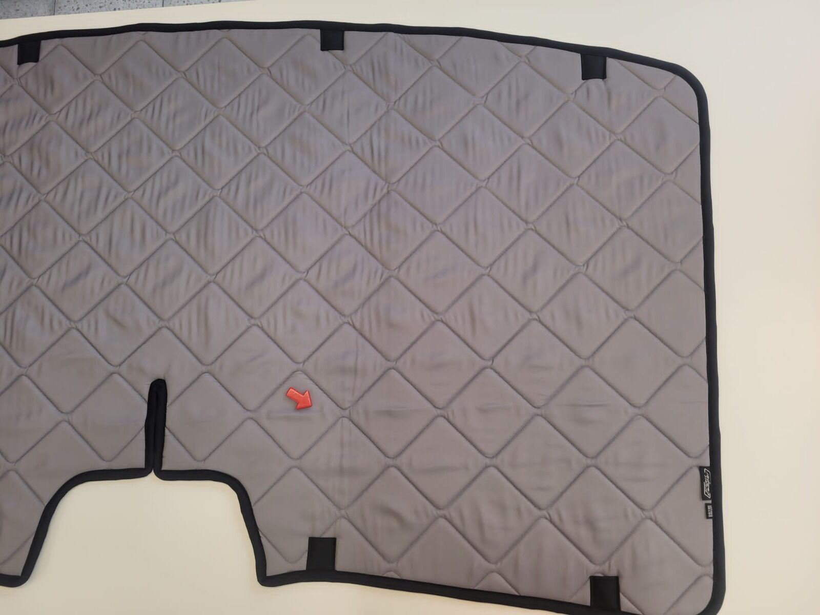 B-Ware: Magnet-Thermomatte VW Crafter 2 Windschutzscheibe mit Innenraum-Rückspiegel mit Gehäuse (Grand California) [DriveDressy grey/Schwarz]