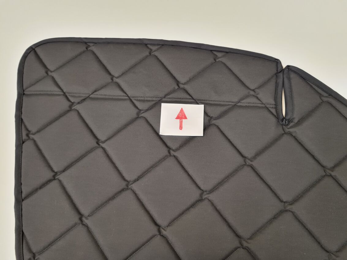 B-Ware: Magnet-Thermomatte VW Crafter und Mercedes Sprinter Seitenscheibe Cockpit Beifahrerseite mit Klappnaht für Lüftungsgitter [Sunbeam coast/Schwarz]