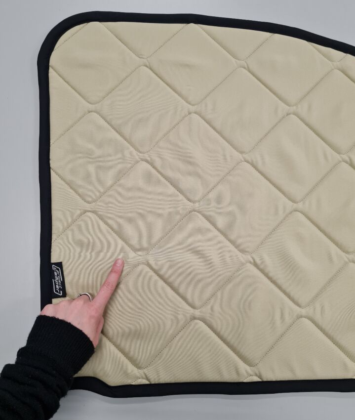 B-Ware: Magnet-Thermomatte Mercedes V-Klasse, Vito Seitenscheibe Cockpit Fahrerseite (ohne kl. Dreiecksscheibe) [Sand (beige)/Schwarz]