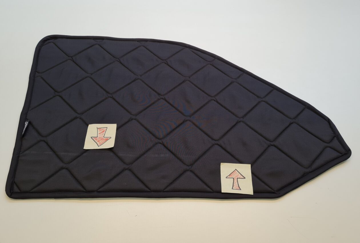 B-Ware: Magnet-Thermomatte VW T6 Seitenscheibe Cockpit Fahrerseite [Schwarz/Schwarz]