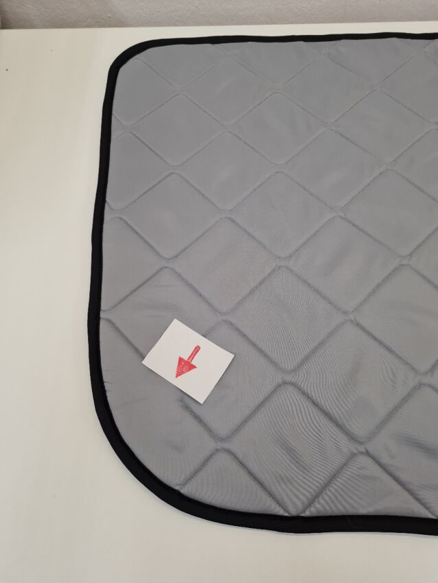 B-Ware: Magnet-Thermomatte VW Crafter und Mercedes Sprinter Seitenscheibe Mitte Beifahrerseite Schiebetür (kompakt) [Stone (grau)/Schwarz]
