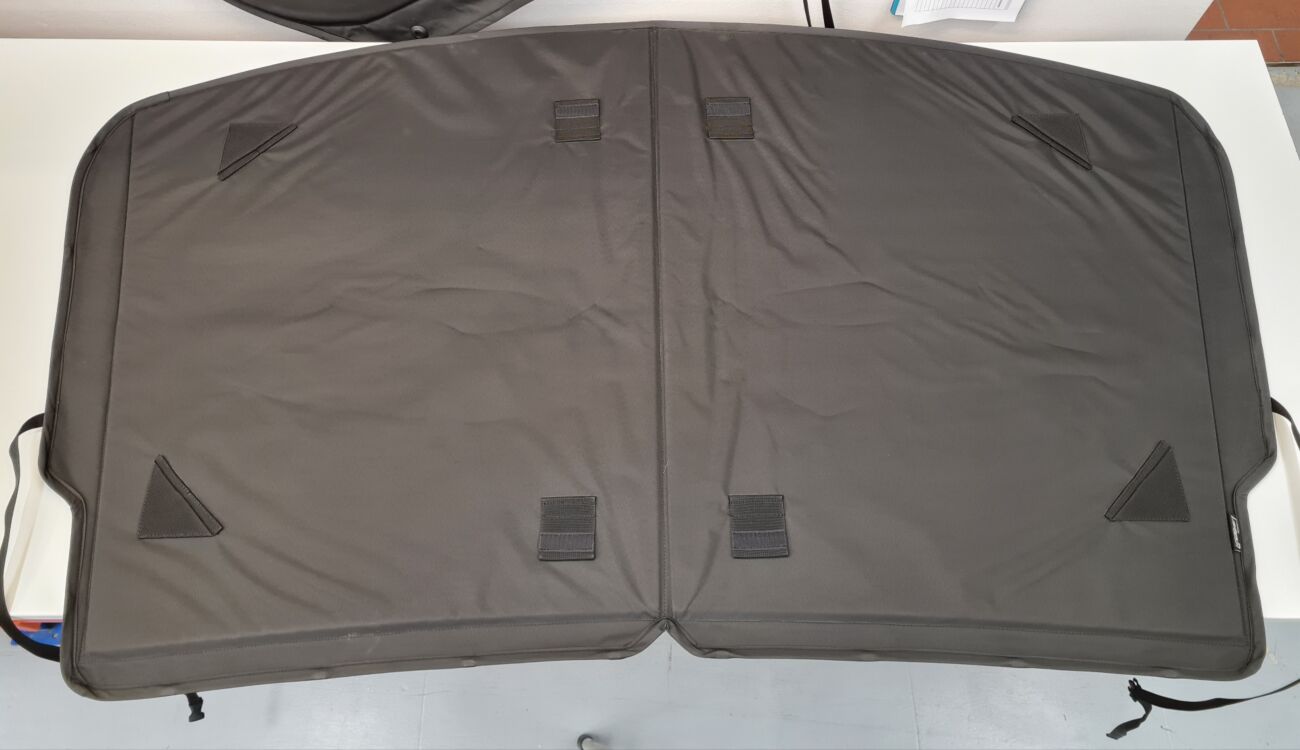 B-Ware: Magnet-AUSSENISOLIERUNG Volkswagen T5 / T6 / T6.1 Windschutzscheibe für SOLAR