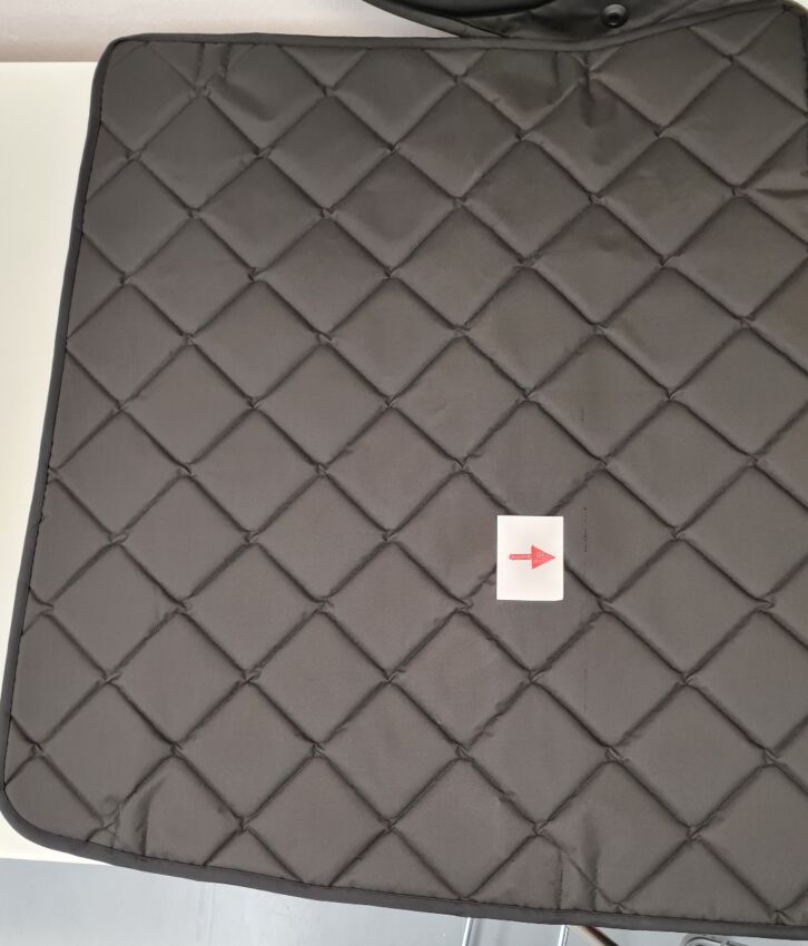 B-Ware: Magnet-Thermomatte VW Crafter und Mercedes Sprinter Windschutzscheibe mit Innenraum-Rückspiegel [Sunbeam Ocean / Schwarz]