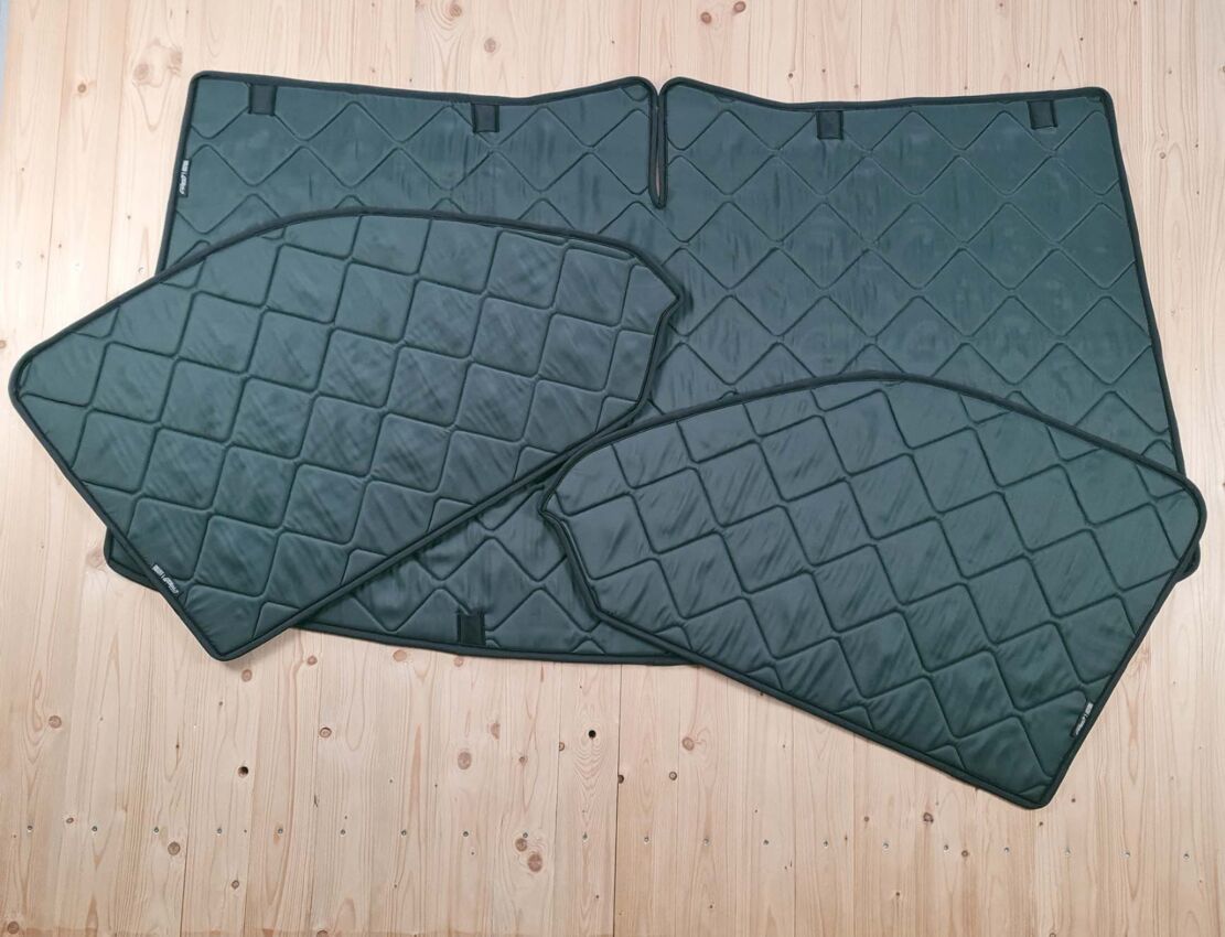 Lagerware: Magnet-Thermomatten  VW T6.1 Cockpit- Set  [DriveDressy magic forest green / Schwarz]