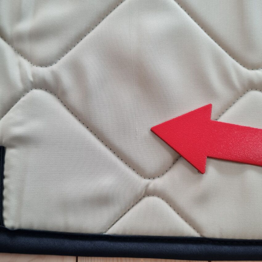 B-Ware: Magnet-Thermomatte Mercedes V-Klasse W447 (2014-heute) Windschutzscheibe Sand (beige) / Schwarz