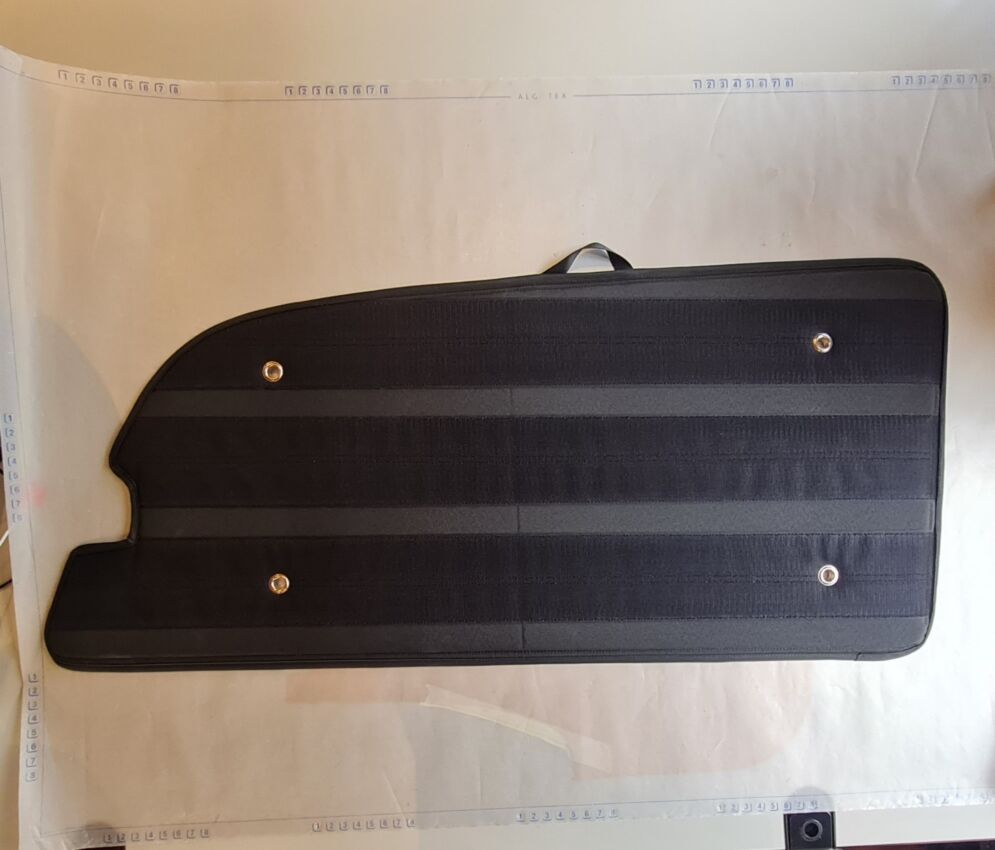 B-Ware: MULTIBOARD Klett-Fenstertaschensystem Mercedes Vito (ab 2014) Seitenscheibe hinten Fahrerseite lang mit Ausstellfenster verkleidet
