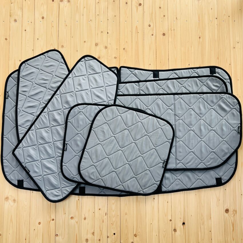 Lagerware: Magnet-Thermomatten Renault Trafic 3 (baugleich: Fiat, Nissan, Opel) (2014-heute) Komplett-Set [Stone (Grau) / Schwarz]