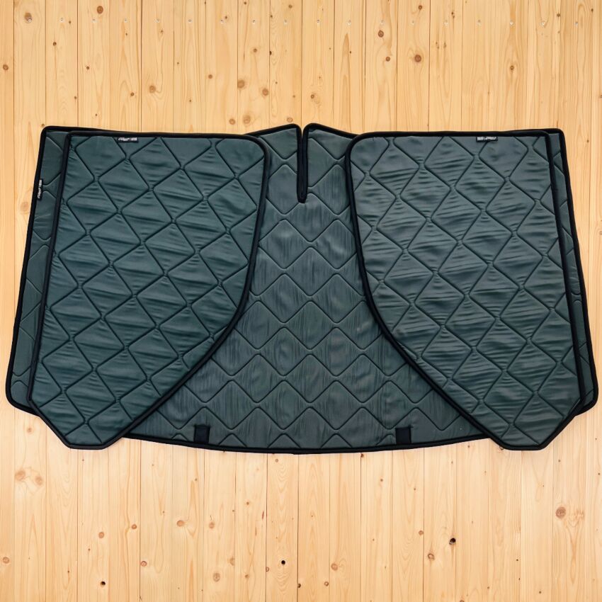 Lagerware: Magnet-Thermomatten VW T5 Cockpit-Set [DriveDressy Magic Forest Green/ Schwarz]
