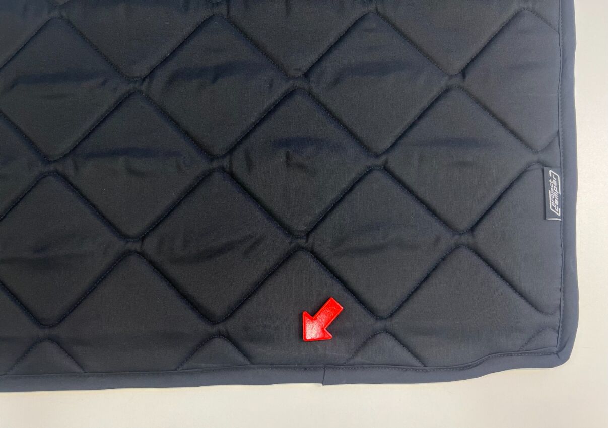 B-Ware: Magnet-Thermomatte Mercedes V-Klasse, Vito Seitenscheibe Cockpit Beifahrerseite (inkl. kleiner Dreiecksscheibe) [Black (schwarz)/Schwarz]