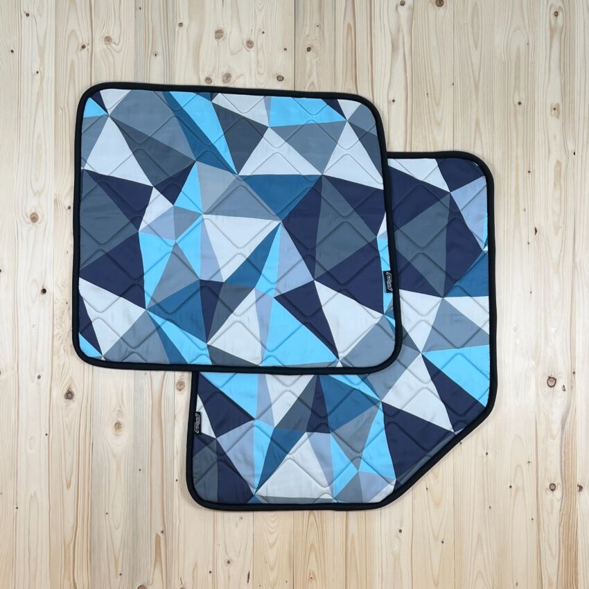 Lagerware: Magnet-Thermomatten Renault Master, Opel Movano, Nissan NV400 (2010-heute) Heckscheiben-Set [Polygon ICE/ Schwarz]