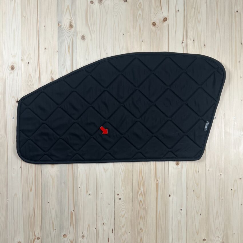 B-Ware: Magnet-Thermomatte Renault Trafic 3 (baugleich: Fiat, Nissan, Opel) Seitenscheibe Cockpit Beifahrerseite [Black (schwarz)/ Schwarz]