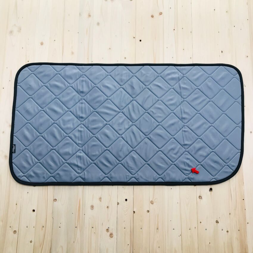 B-Ware: Magnet-Thermomatte VW Crafter und Mercedes Sprinter Seitenscheibe Mitte Fahrerseite (standard, lang, extralang) [Stone (Grau) / Schwarz]