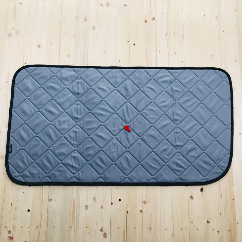 B-Ware: Magnet-Thermomatte VW Crafter und Mercedes Sprinter Seitenscheibe Mitte Fahrerseite (standard, lang, extralang) [Stone (Grau) / Schwarz]