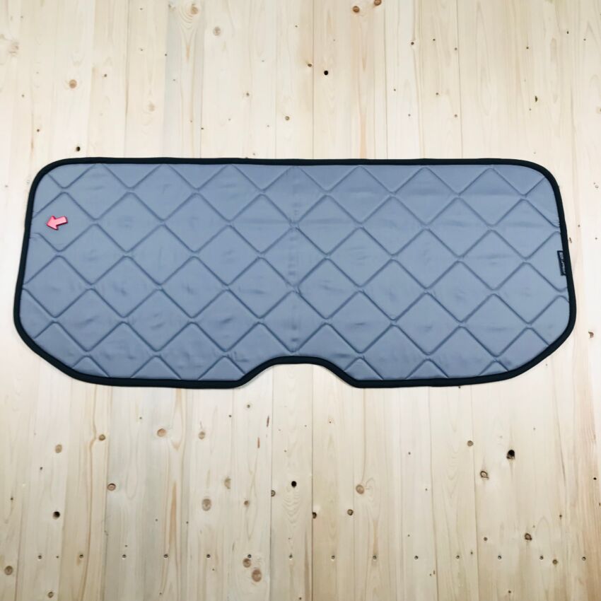 B-Ware: Magnet-Thermomatte Ford Transit und Tourneo Custom Heckscheibe mit Scheibenwischer verkleidet [Drive Dressy Grey/ Schwarz]