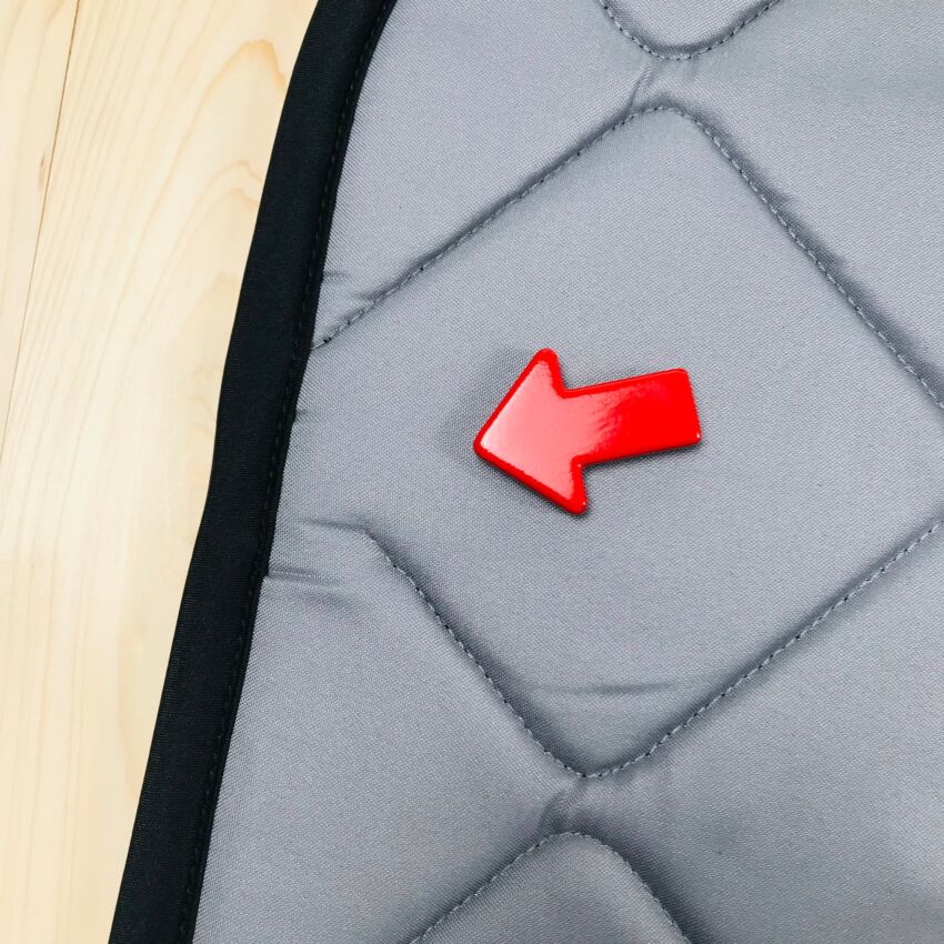 B-Ware: Magnet-Thermomatte Ford Transit und Tourneo Custom Heckscheibe mit Scheibenwischer verkleidet [Drive Dressy Grey/ Schwarz]