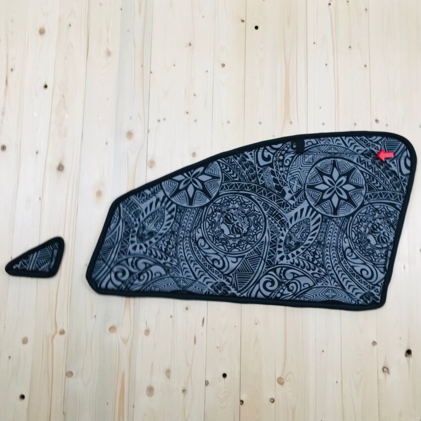 B-Ware: Magnet-Thermomatte VW Caddy 5 Seitenscheibe Cockpit Beifahrerseite mit Klappnaht für Lüftungsgitter (inkl. kleiner Dreiecksscheibe) [Drive Dressy Hawaii Dream/ Schwarz]