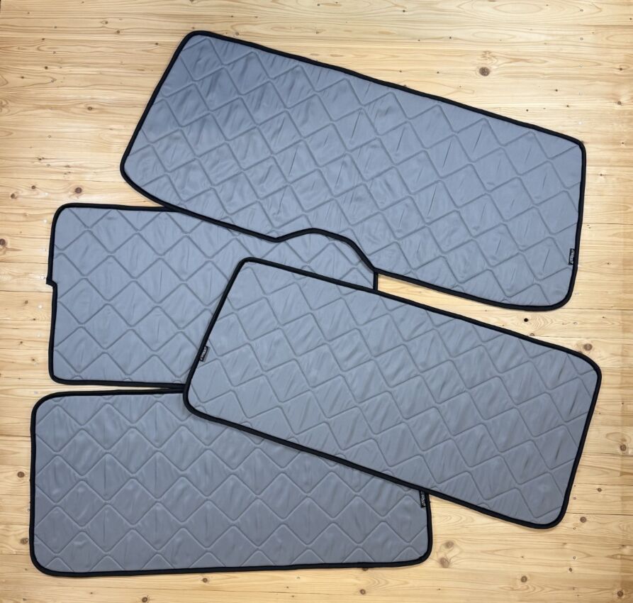 Lagerware: Magnet-Thermomatten VW T5 Teil-Wohnraum-Set [stone grau/ Schwarz]